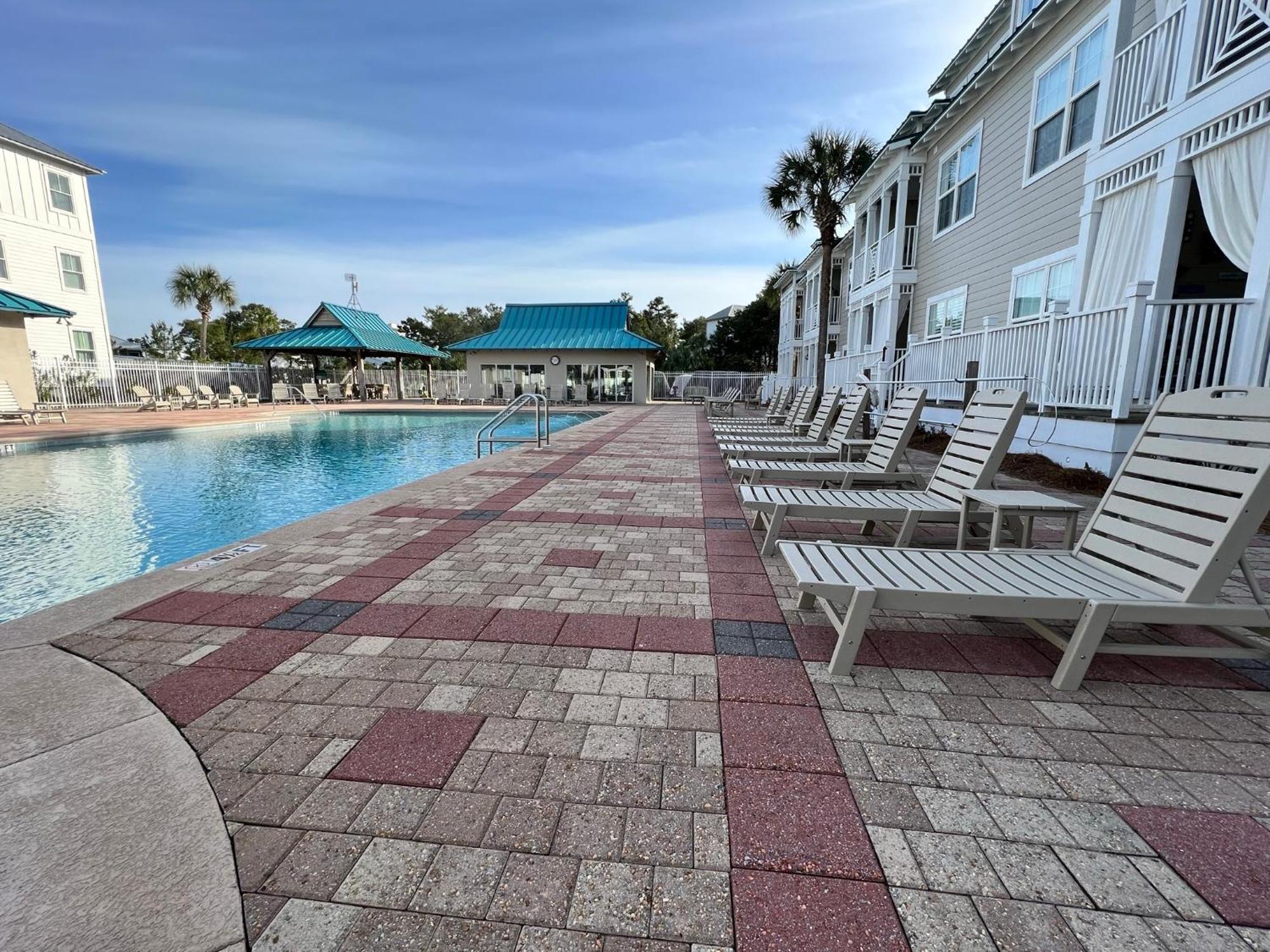 Sunny Days On 30A - 5 Min Walk To Beach - Pool - Gym شاطئ سانتا روزا المظهر الخارجي الصورة